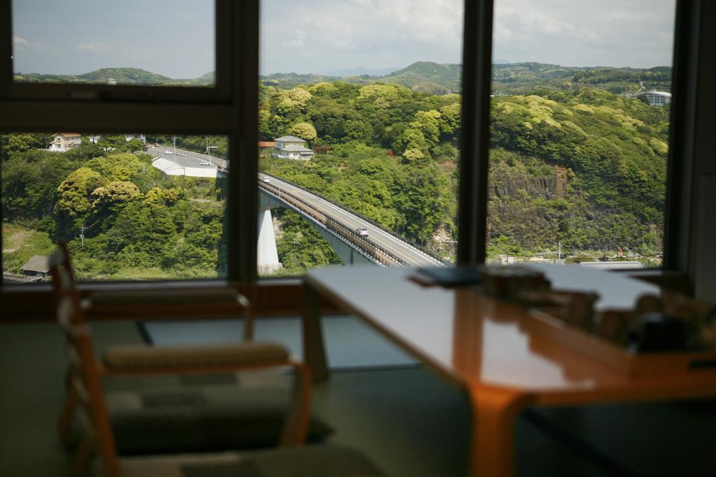 Kanko Hotel Taibokaku Карацу Екстериор снимка