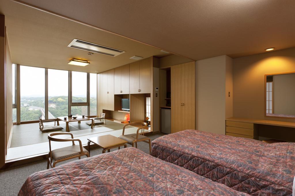 Kanko Hotel Taibokaku Карацу Екстериор снимка
