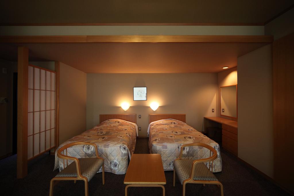 Kanko Hotel Taibokaku Карацу Екстериор снимка